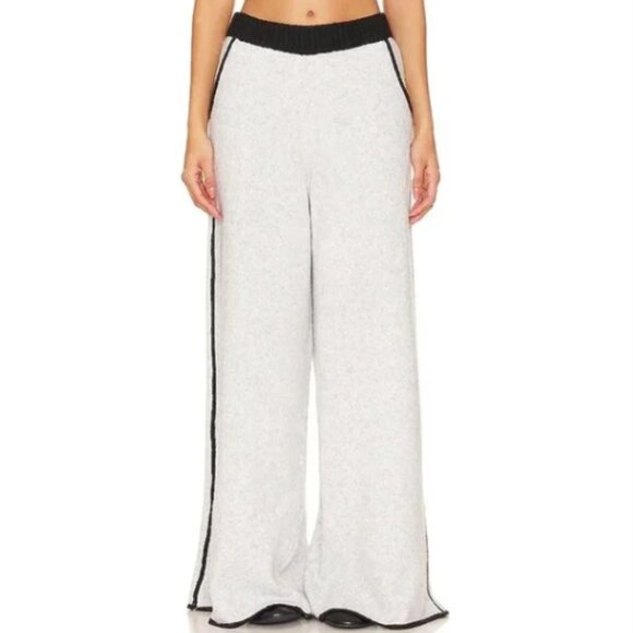 WEWOREWHAT Piped Wide Leg Pull On Knit Pant Gray/Black Size XS New NWT - Picture 3 of 11